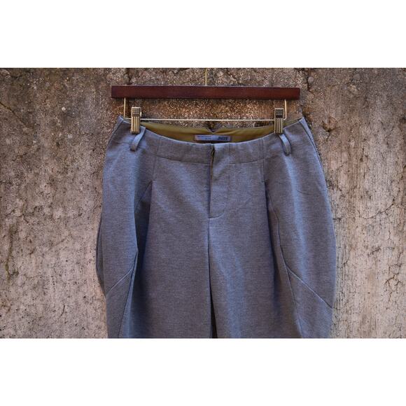 JNBY Gray Pleated Tapered Pants – Size M - Picture 3 of 4